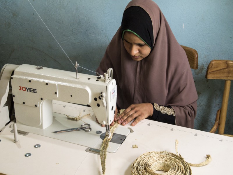 نموذج أولي معياري لتحويل النفايات الصلبة المحلية إلى إيثانول لاستبدال الرصاص في البنزين (EG-PP-15)